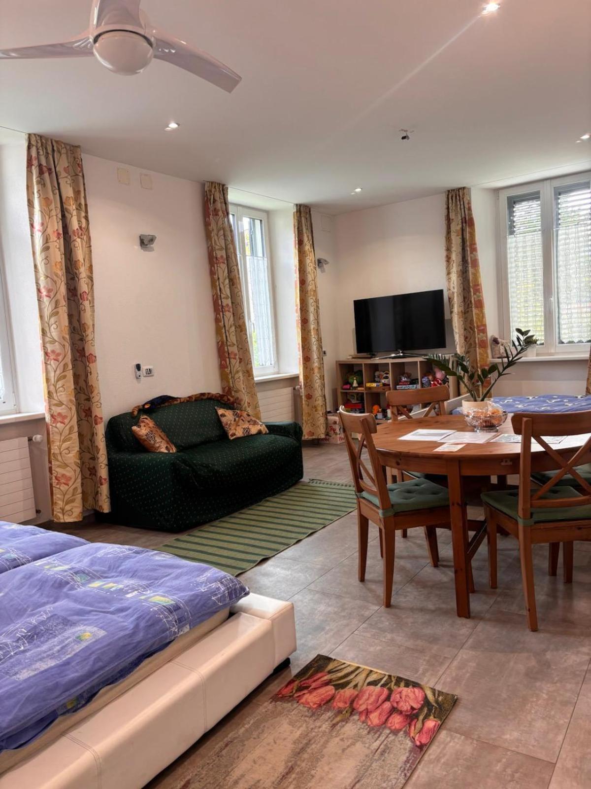 Apartment Alina Lamone Luaran gambar